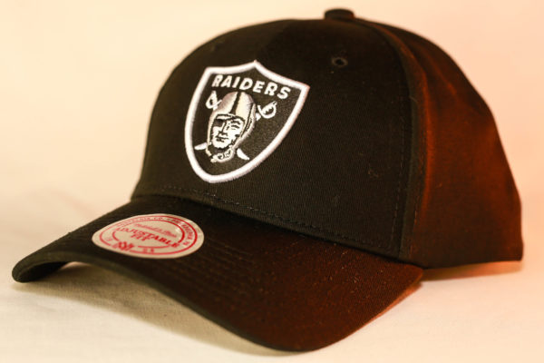 Mitchell & Ness OSFA NFL Oakland Raiders Black Flexfit 110 Core Low Pro Snapback