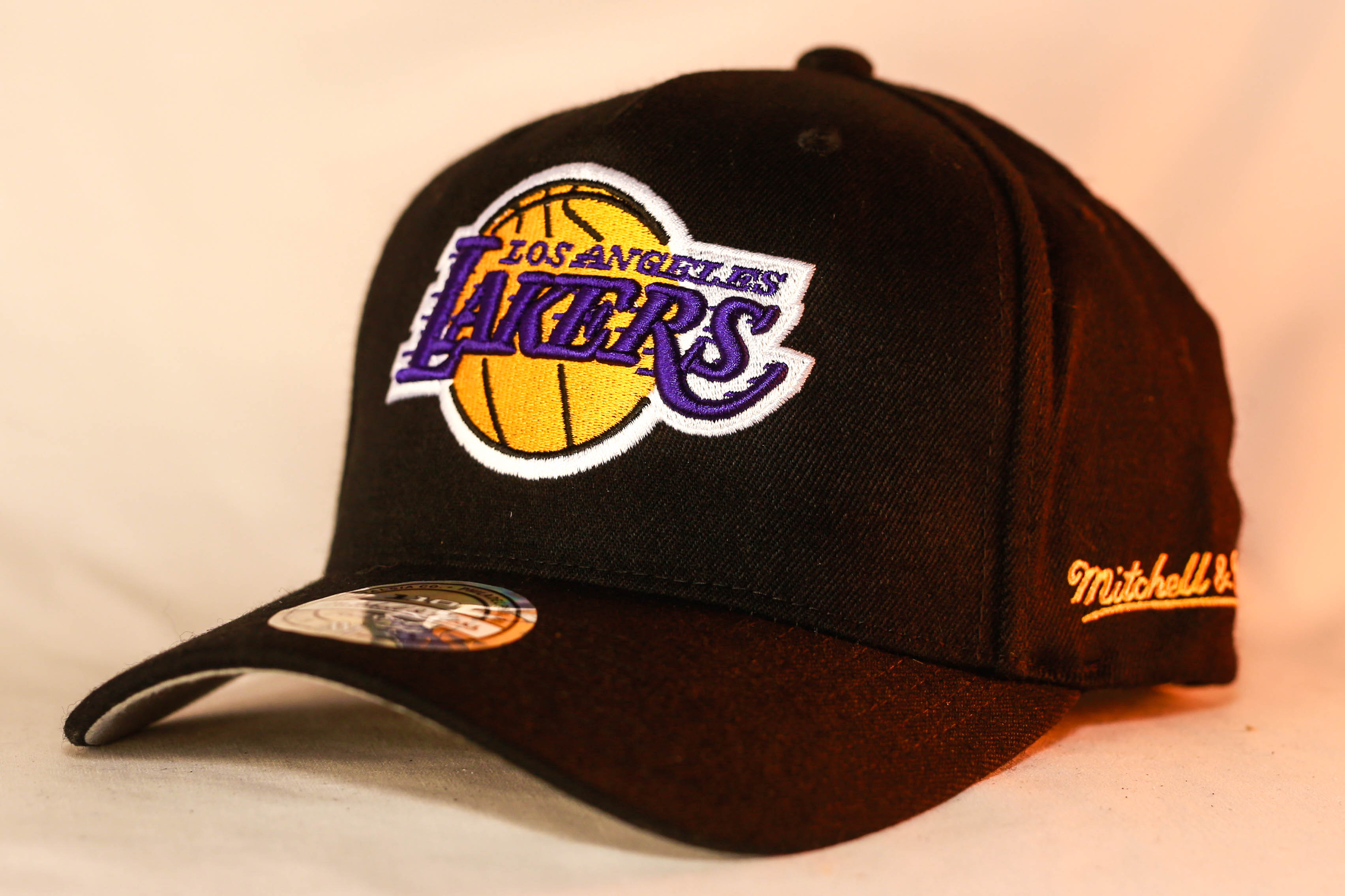 110 Team Lakers Cap by Mitchell & Ness