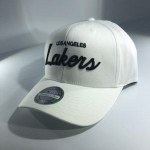 Mitchell & Ness NBA LA Lakers NBA White/Black Basic Script Snapback OSFA